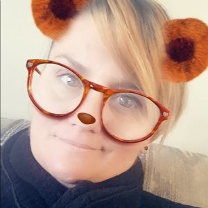 Meet your Posher, Farrah